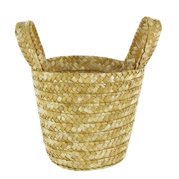 straw baskets 