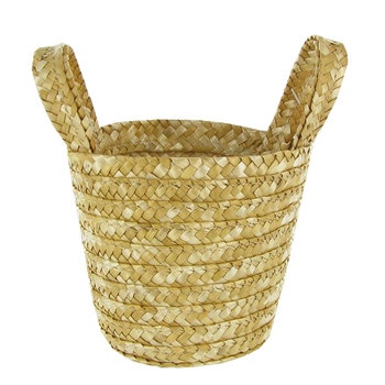 straw baskets 