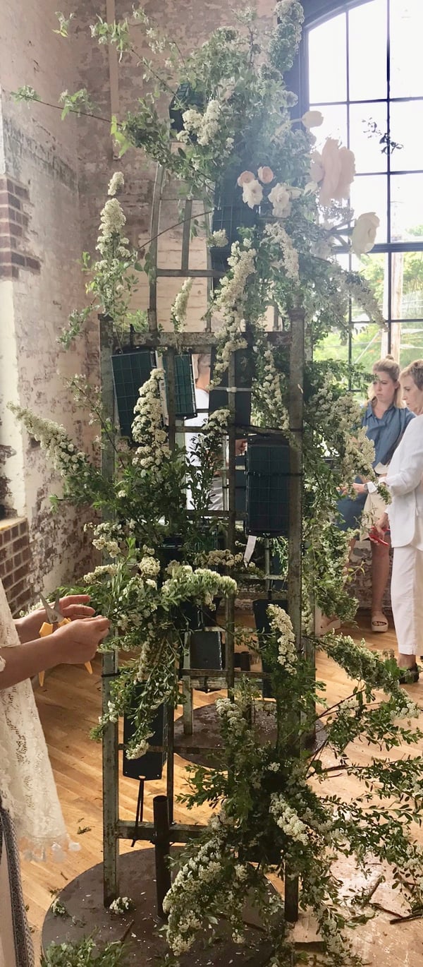 ceremony arch 