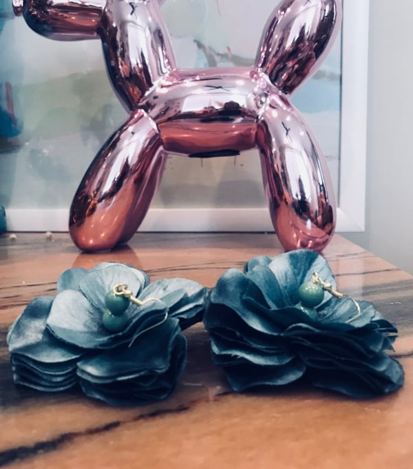 blue flower jewelry