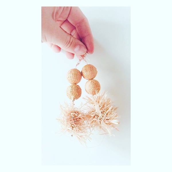 raffia earrings 