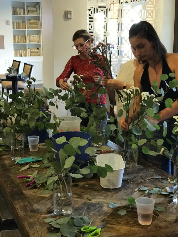 Floral arranging classes 