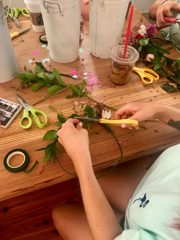 how to make flower crowns 