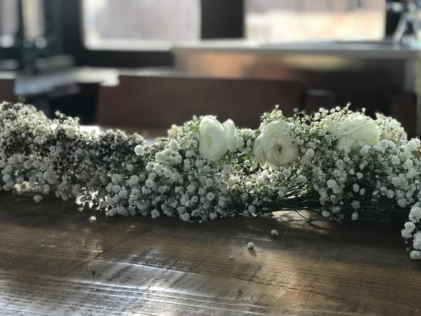 baby's breath runner DIY