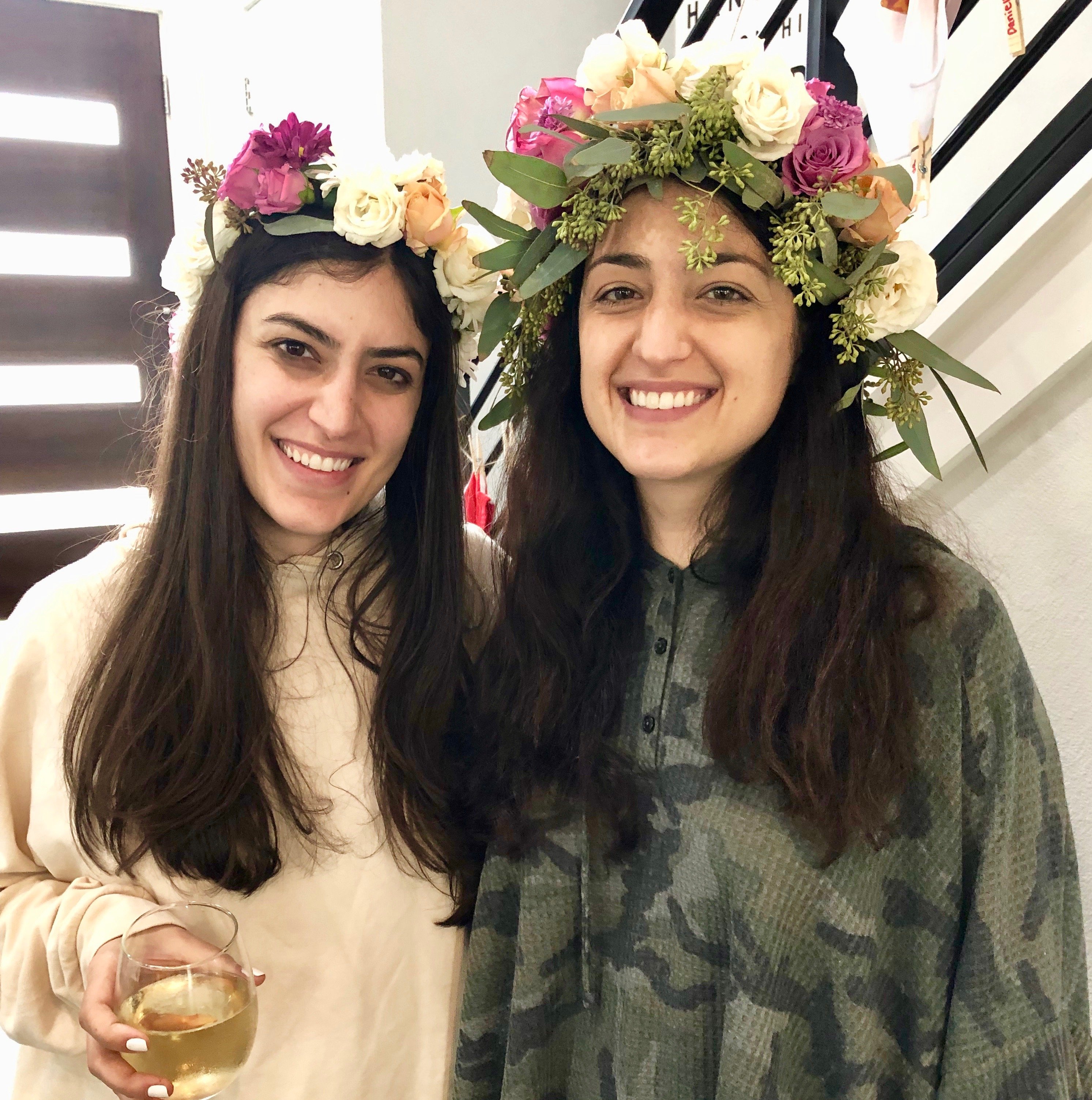 real flower crowns for an austin bachelorette party workshop 