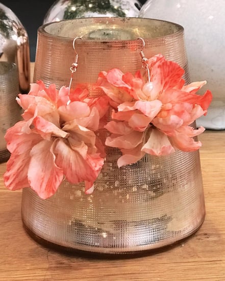 flower petal earrings with pearls 