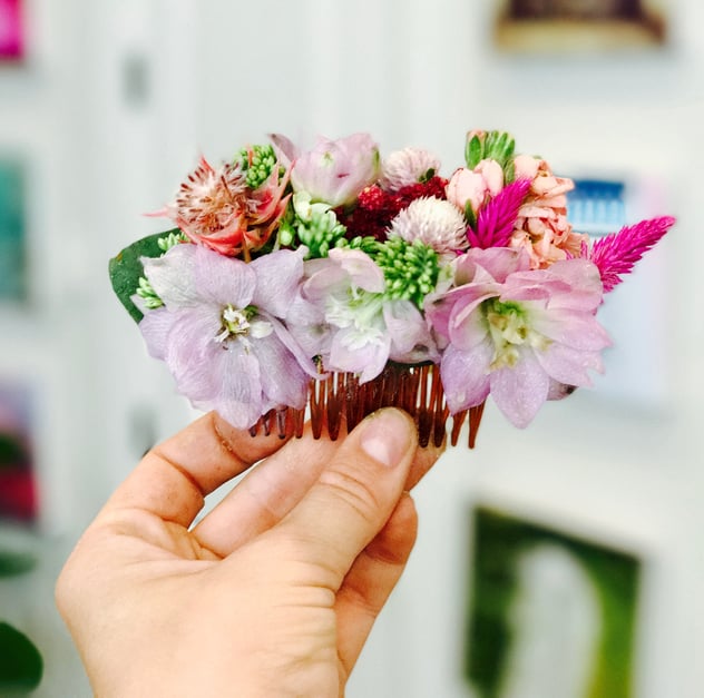 bridesmaid flower combs